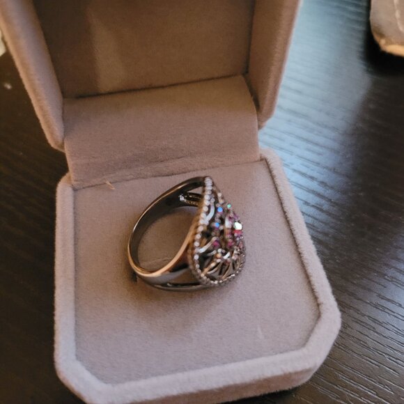 Premiere Design Ring - Picture 2 of 2